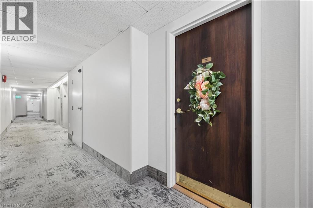 3227 King Street E Unit# 1112, Kitchener, Ontario  N2A 3Z9 - Photo 3 - 40848817
