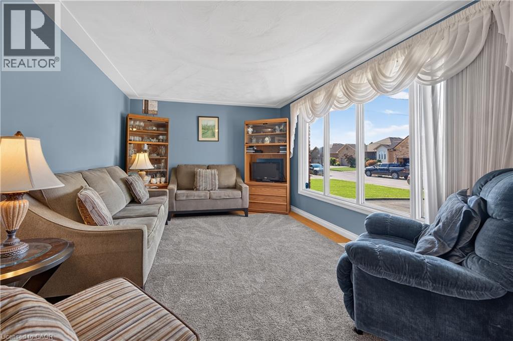 5 Kentley Drive, Hamilton, Ontario  L8H 2R6 - Photo 7 - 40856537