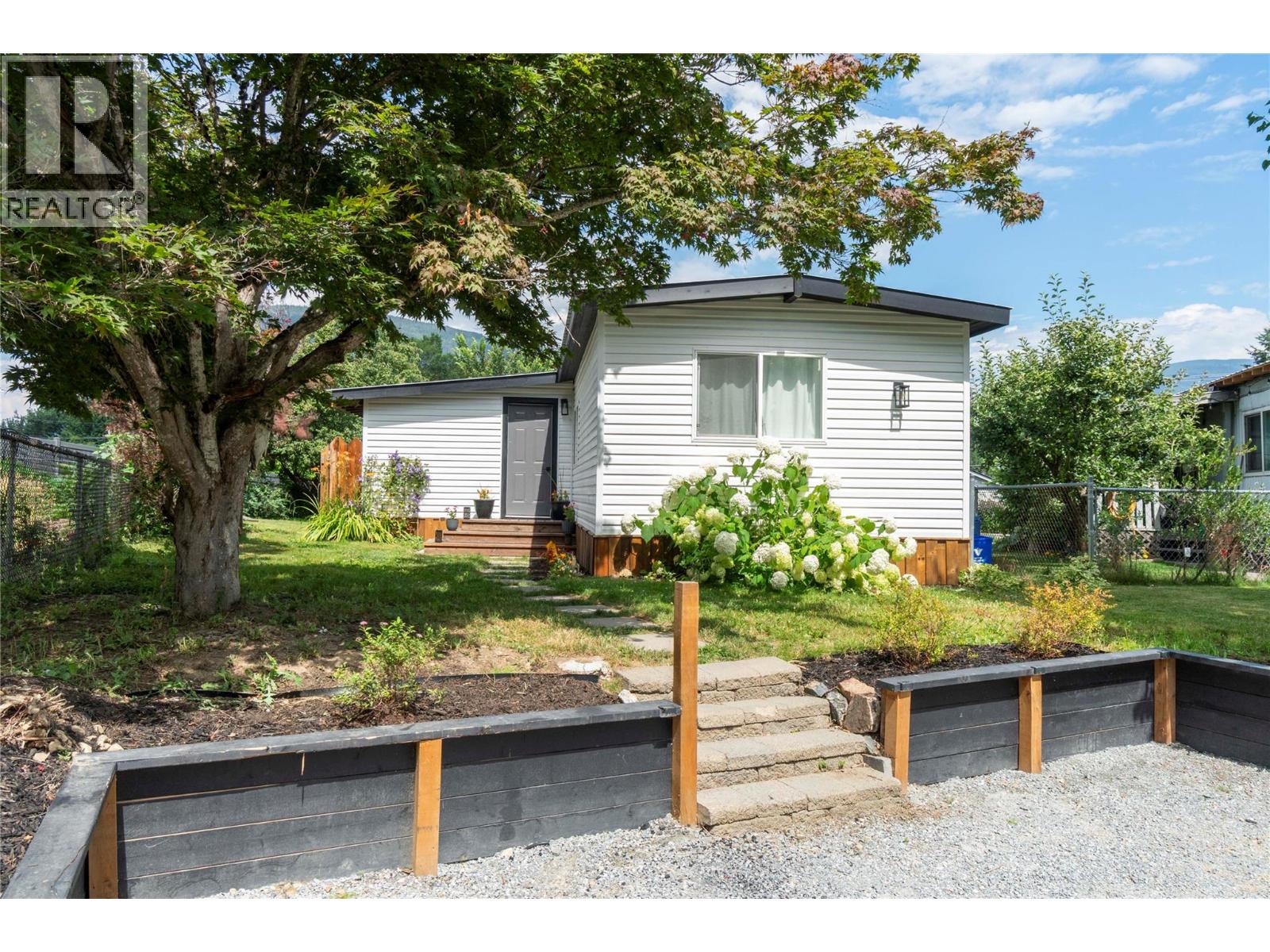 5131 69 Avenue NE, Canoe, British Columbia  V0E 1K0 - Photo 24 - 10395200