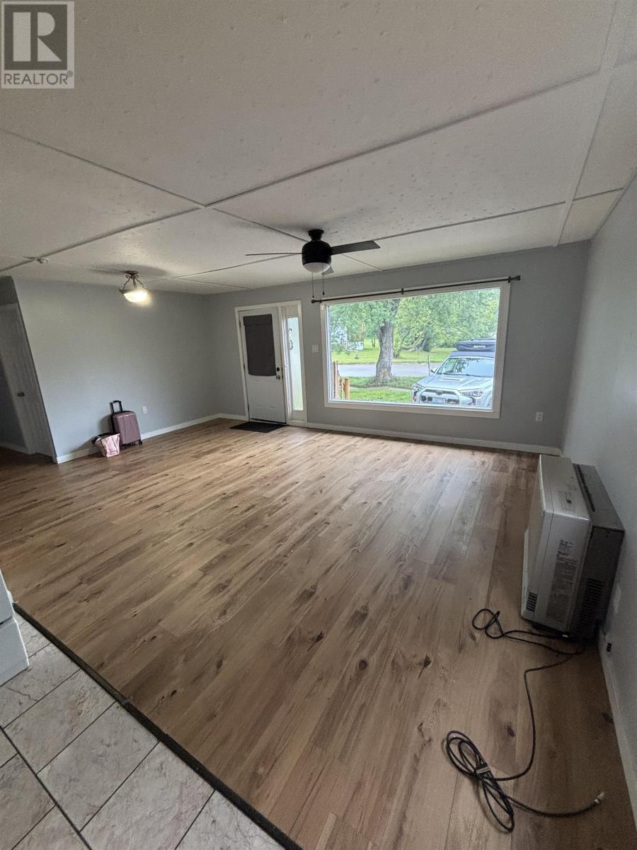 70 Maple Crescent, Atikokan, Ontario P0T 1C0 - Photo 6 - TB2601619