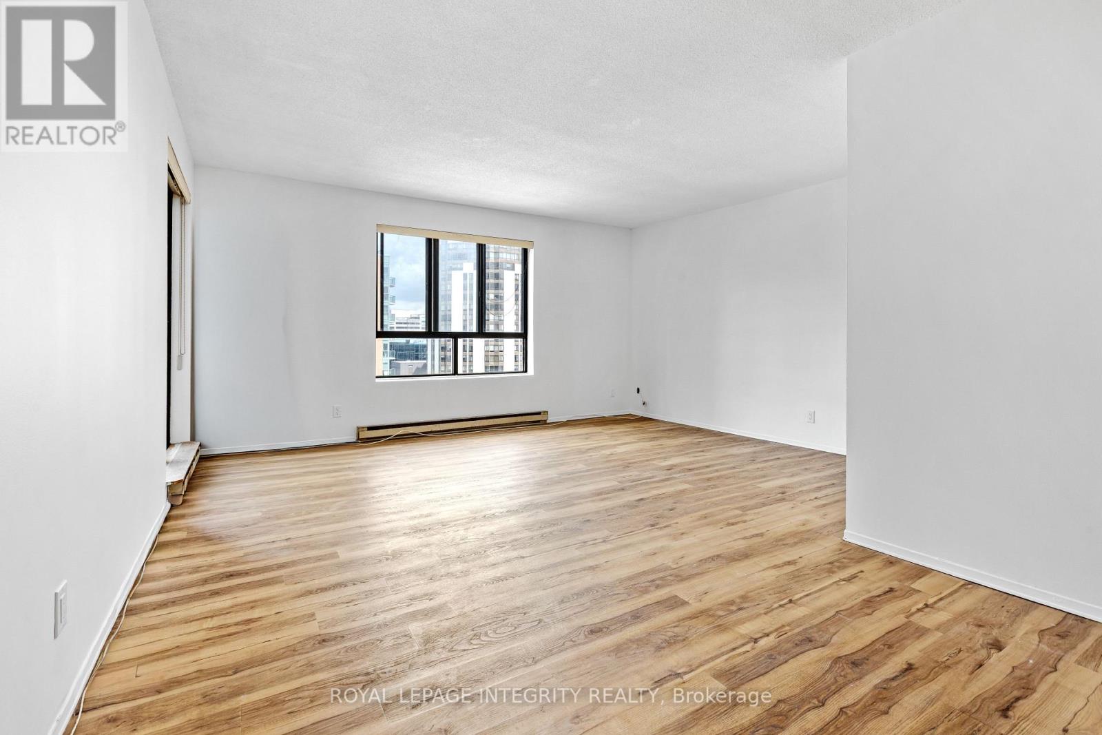 2001 - 475 Laurier Avenue W, Ottawa, Ontario K1R 7X1 - Photo 6 - X13709904