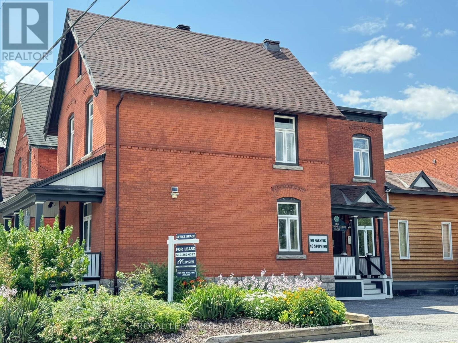 4 - 317 Catherine Street, Ottawa, Ontario  K1R 5T4 - Photo 2 - X13710000
