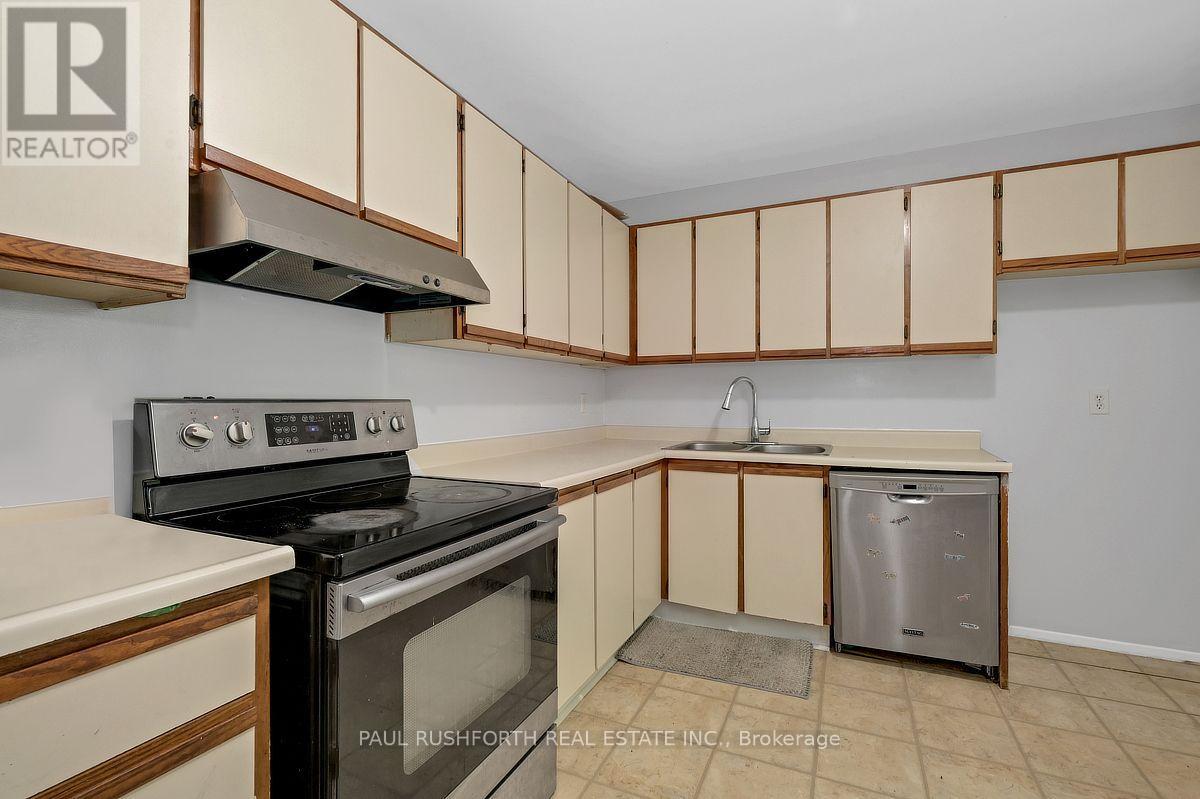 2523 Hunters Point Crescent, Ottawa, Ontario  K1T 2A3 - Photo 10 - X13710030