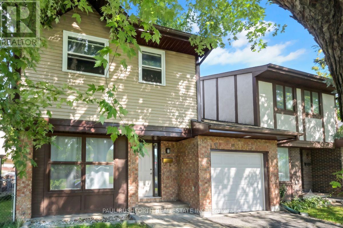 2523 Hunters Point Crescent, Ottawa, Ontario  K1T 2A3 - Photo 2 - X13710030