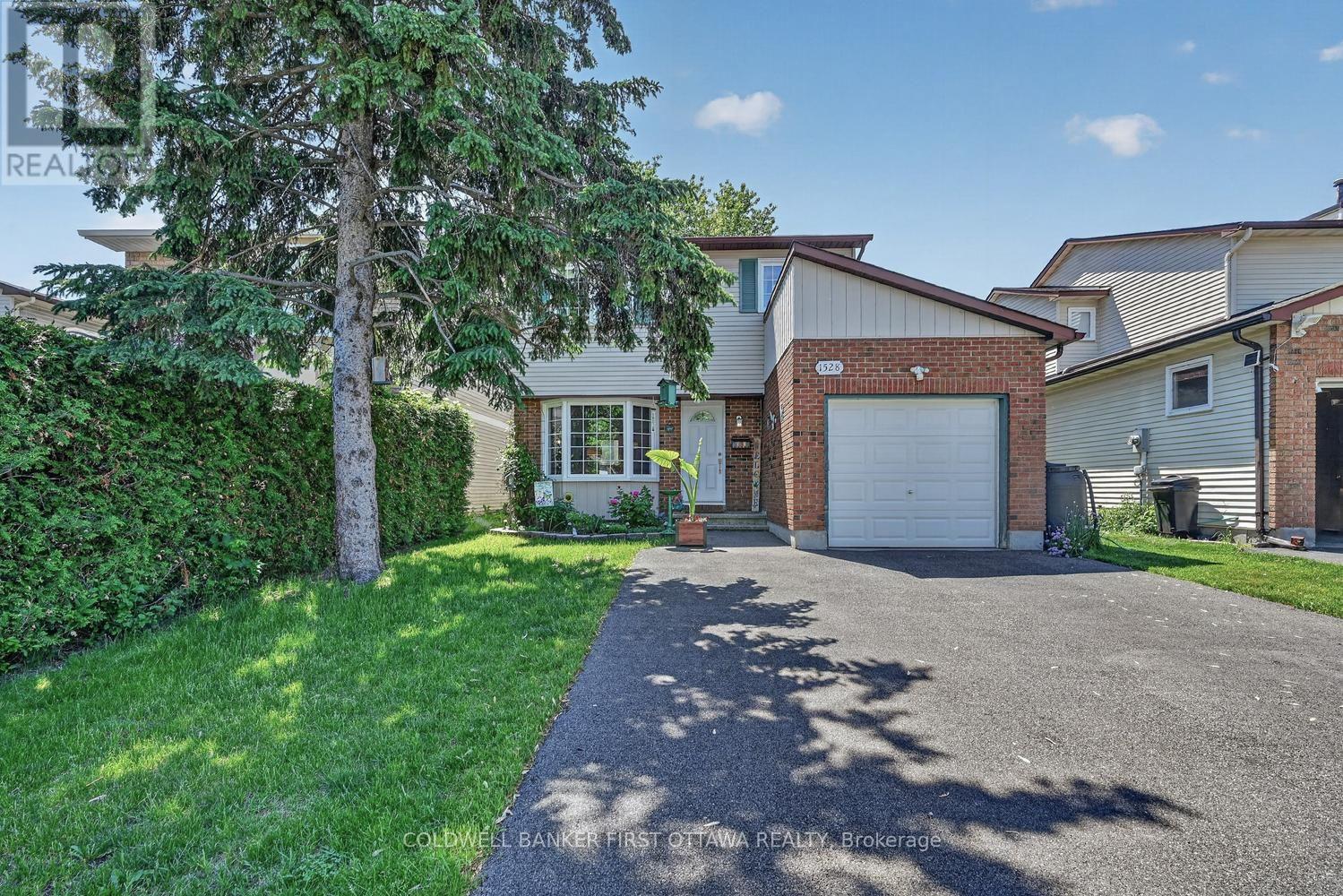 1528 Brookmill Lane, Ottawa, Ontario  K1B 5G4 - Photo 1 - X13710046