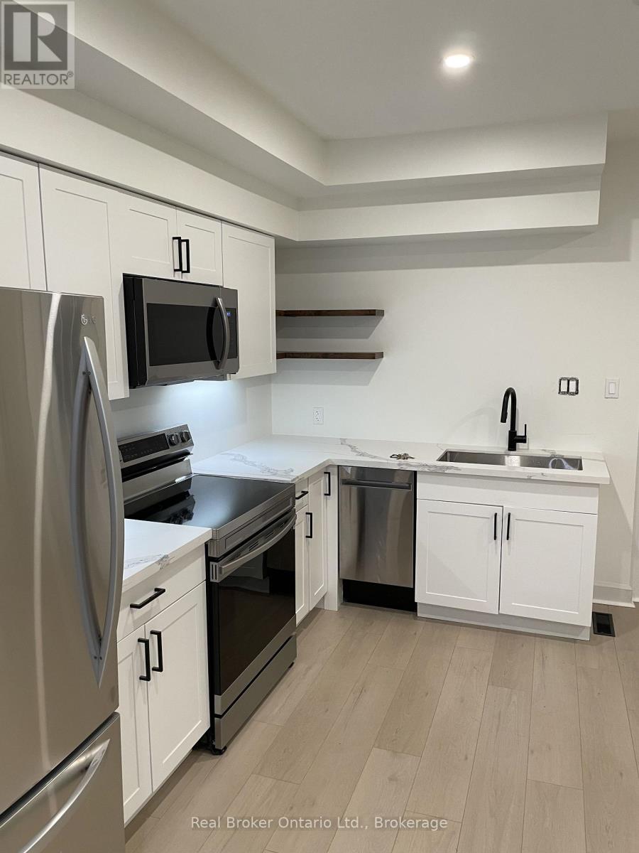 Lower - 104 Aylmer Street N, Peterborough, Ontario  K9J 3J5 - Photo 2 - X13710024
