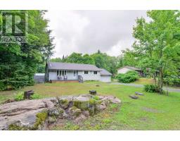 1048 OLD FALKENBURG ROAD, Bracebridge, Ontario