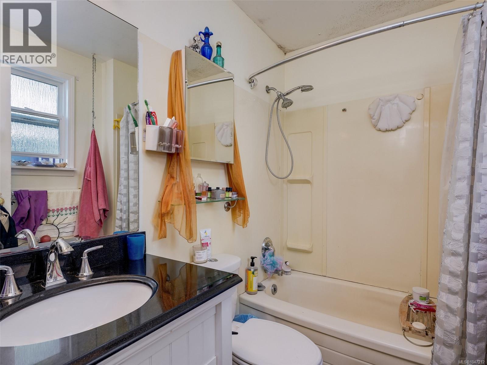 3890 Braefoot Rd, Saanich, British Columbia  V8P 3T2 - Photo 13 - 1047212