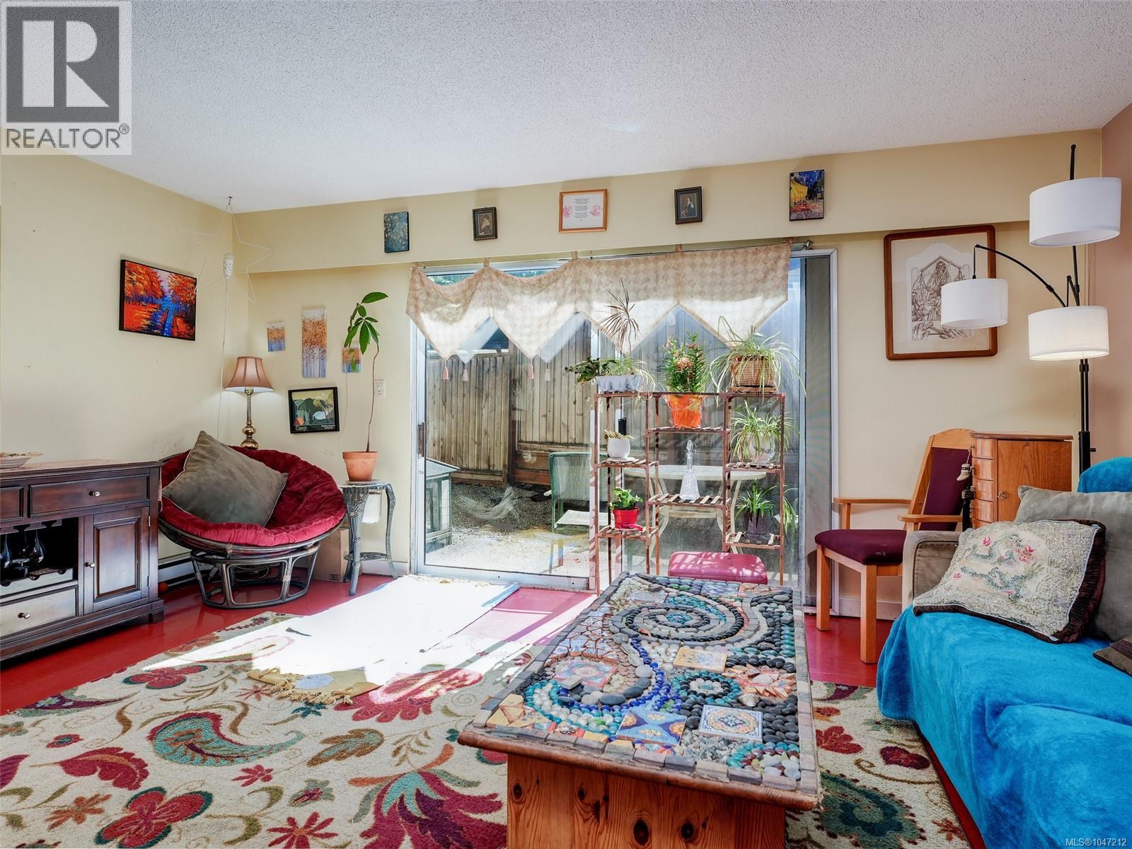 3890 Braefoot Rd, Saanich, British Columbia  V8P 3T2 - Photo 3 - 1047212