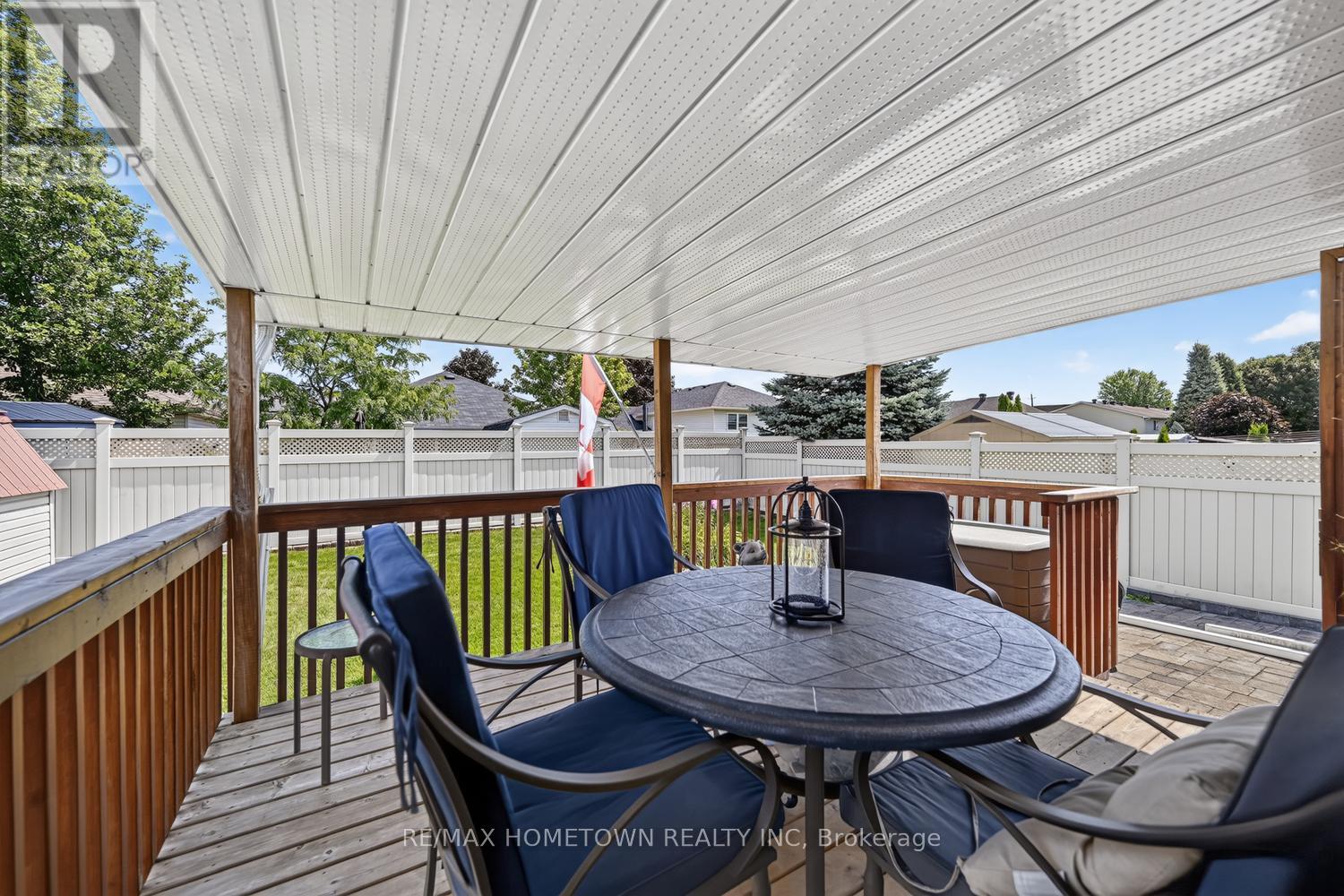 1267 Cuthbertson Avenue, Brockville, Ontario K6V 7M5 - Photo 4 - X13710008