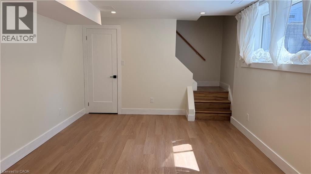3 Burnt Ember Court Unit# Lower, Kitchener, Ontario  N2A 3S1 - Photo 5 - 40857493