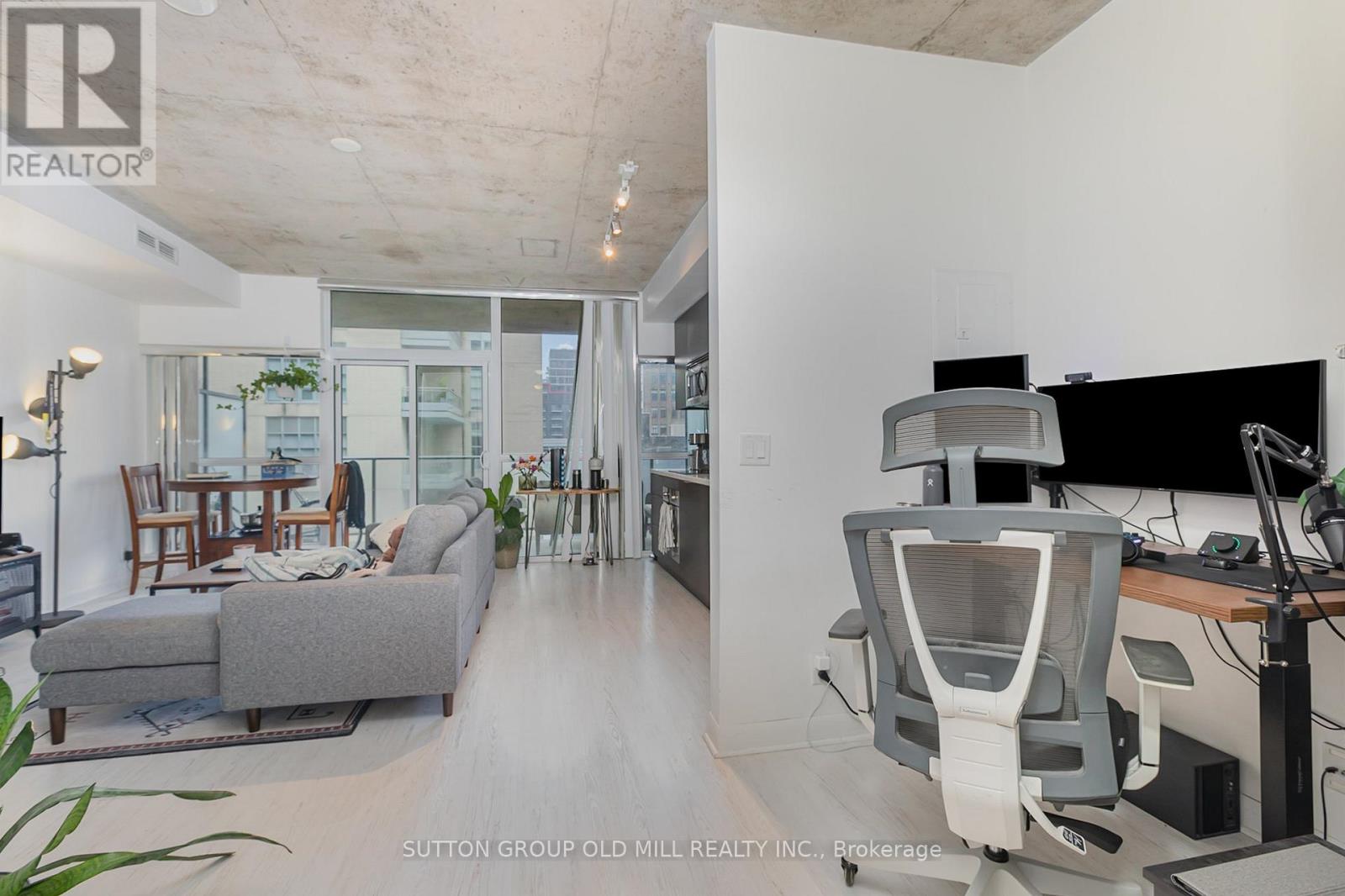 704 - 478 King Street W, Toronto, Ontario  M5V 0A8 - Photo 5 - C13709922