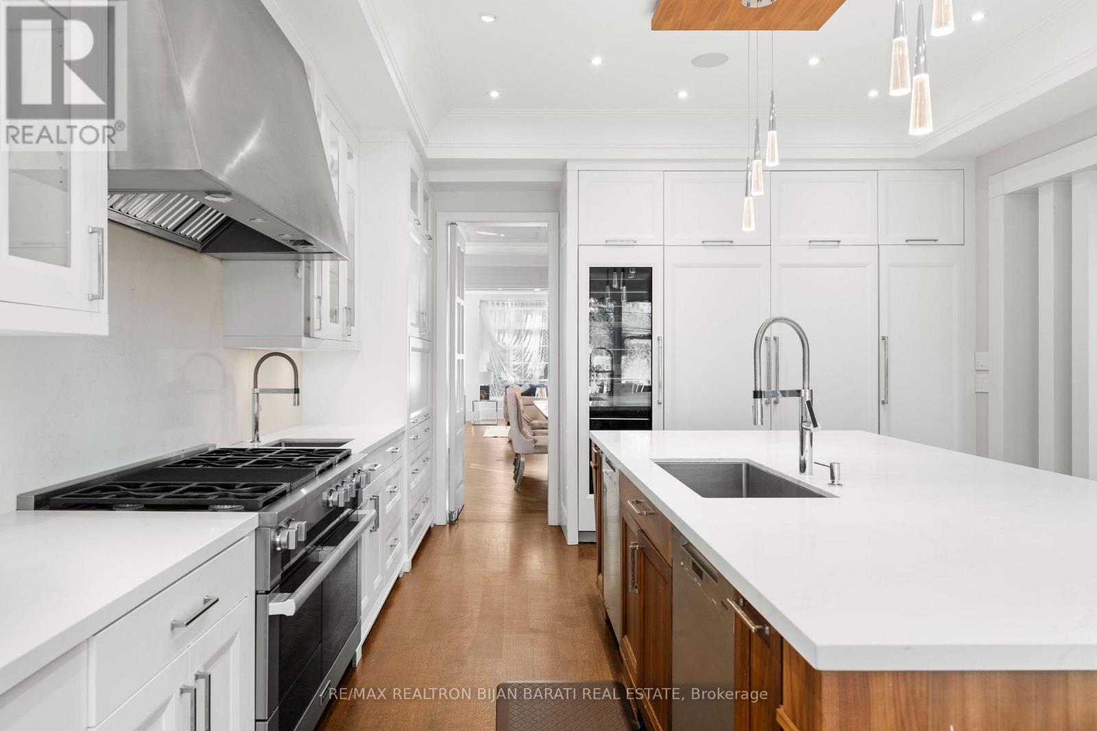 238 St Leonards Avenue, Toronto, Ontario  M4N 1L1 - Photo 10 - C13709948