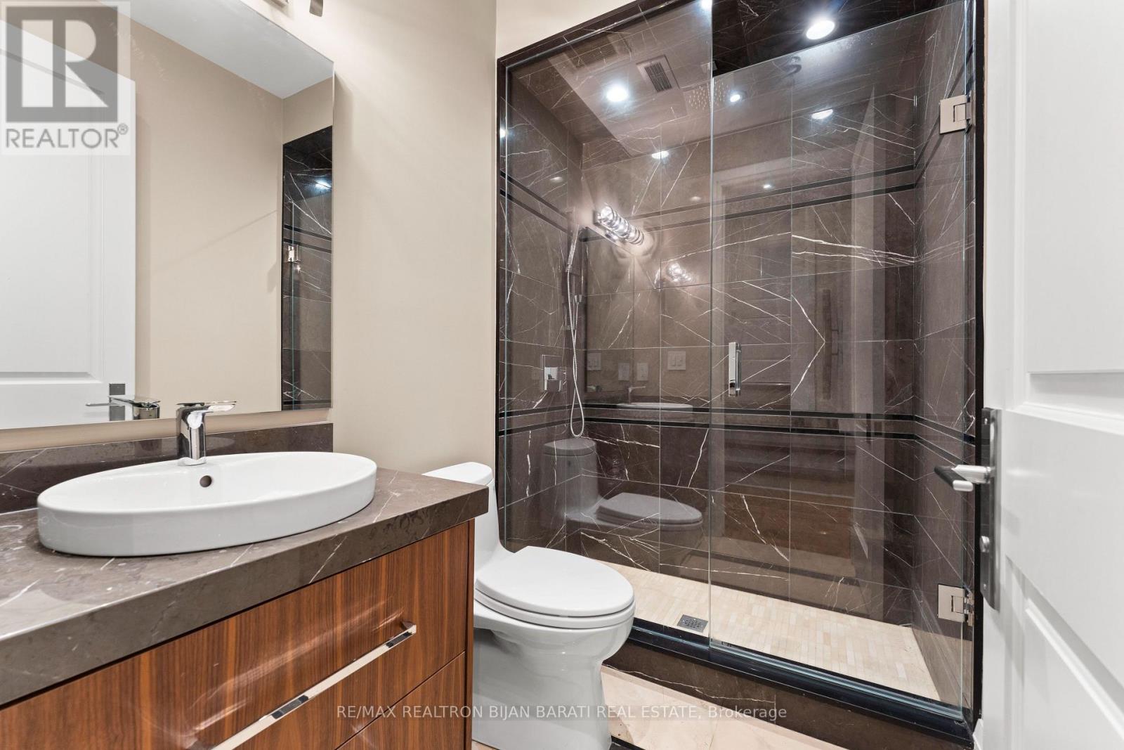 238 St Leonards Avenue, Toronto, Ontario  M4N 1L1 - Photo 38 - C13709948