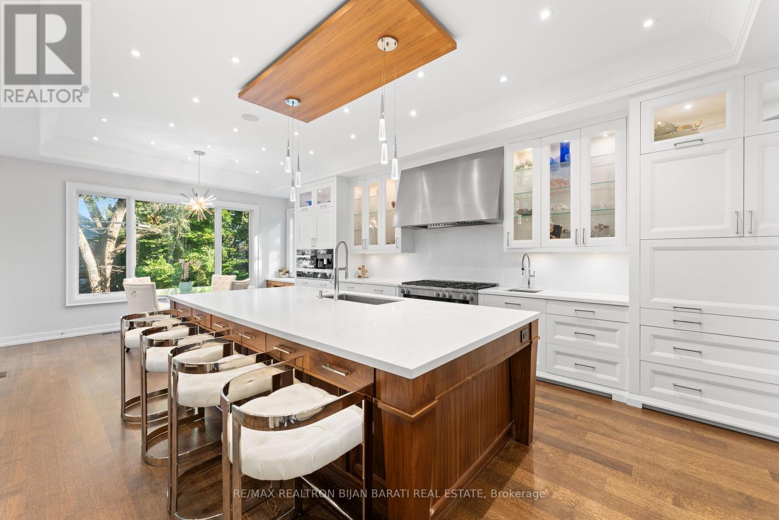 238 St Leonards Avenue, Toronto, Ontario  M4N 1L1 - Photo 8 - C13709948