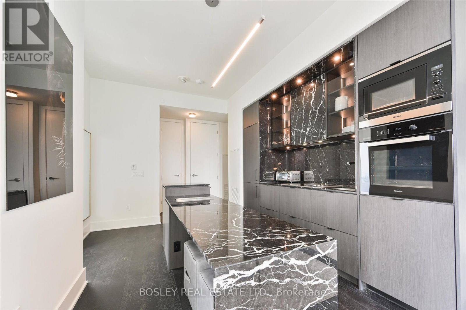 5007 - 11 Yorkville Avenue, Toronto, Ontario  M4W 0B7 - Photo 11 - C13709952
