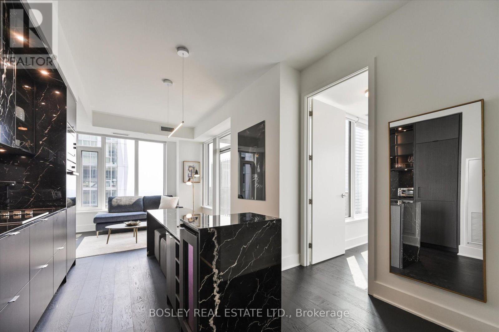 5007 - 11 Yorkville Avenue, Toronto, Ontario  M4W 0B7 - Photo 15 - C13709952