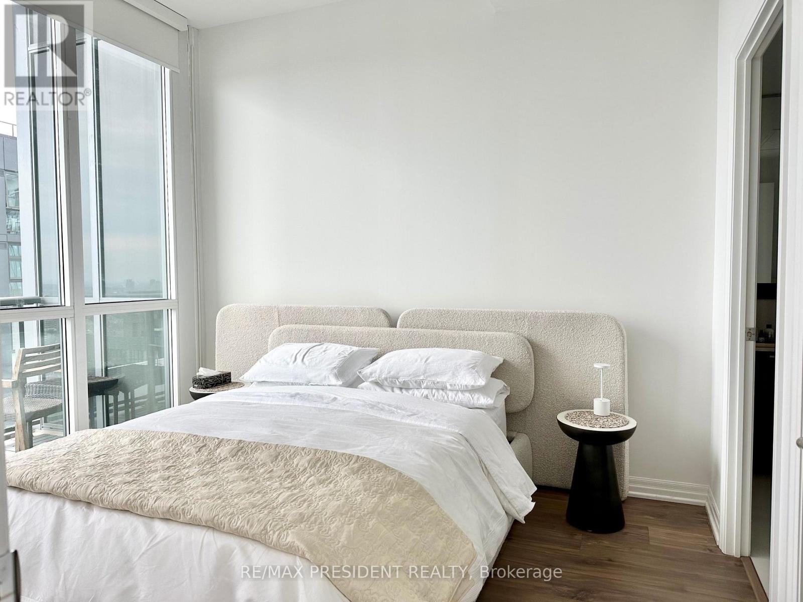Ph 1 - 88 Blue Jays Way, Toronto, Ontario  M5V 0L7 - Photo 14 - C13709990