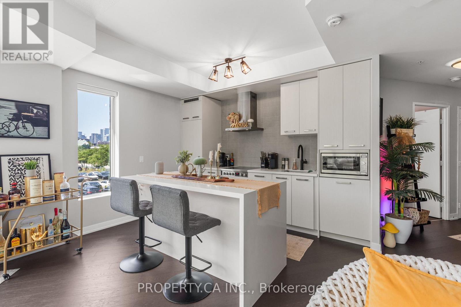 N122 - 120 Bayview Avenue, Toronto, Ontario  M5A 0G4 - Photo 11 - C13710036