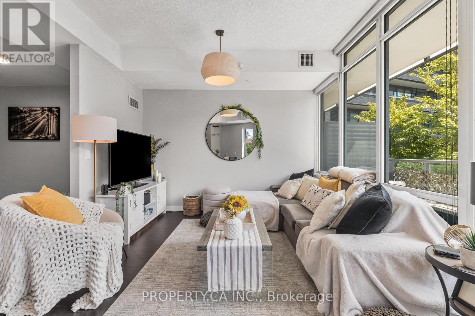 N122 - 120 Bayview Avenue, Toronto, Ontario  M5A 0G4 - Photo 13 - C13710036