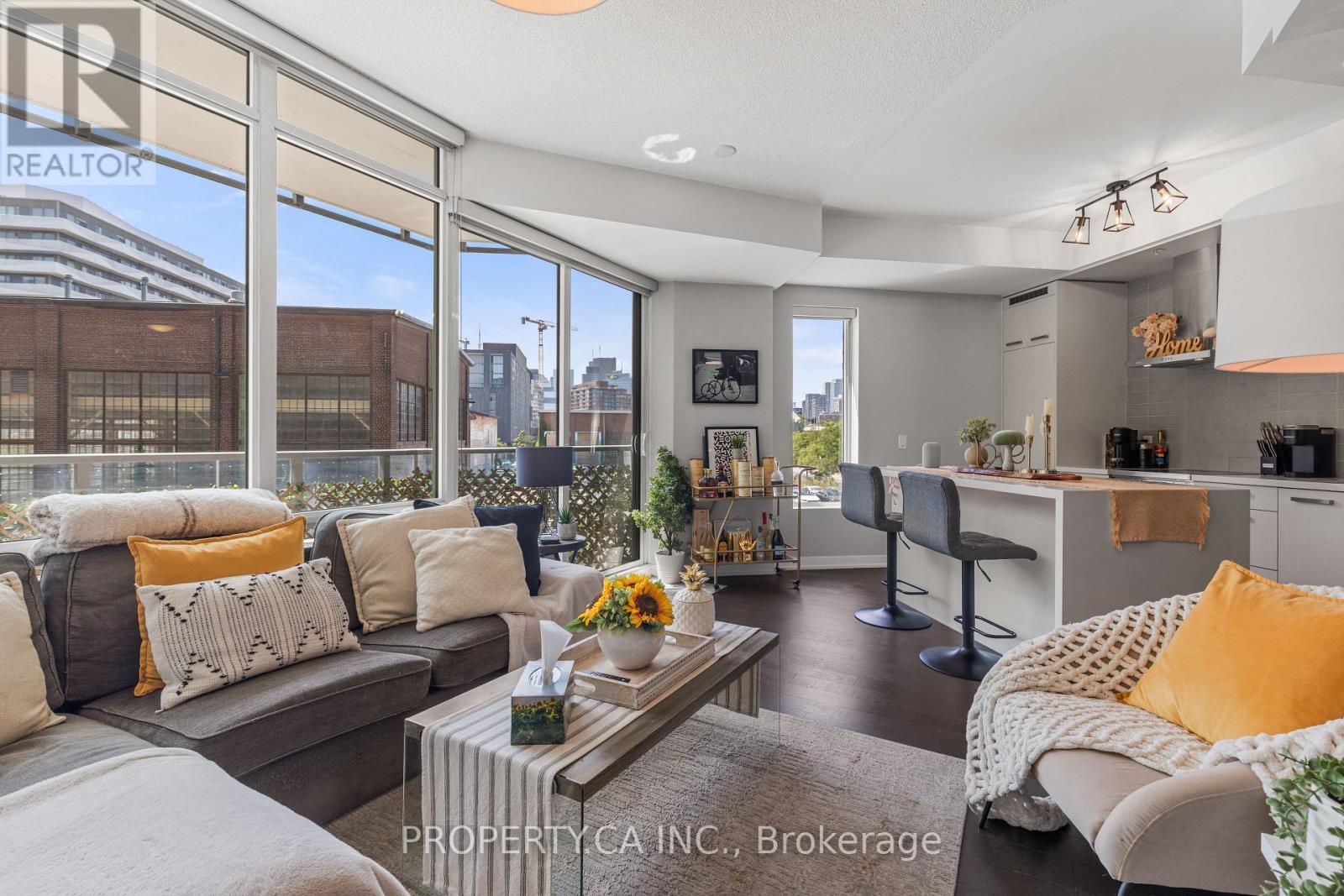 N122 - 120 Bayview Avenue, Toronto, Ontario  M5A 0G4 - Photo 15 - C13710036