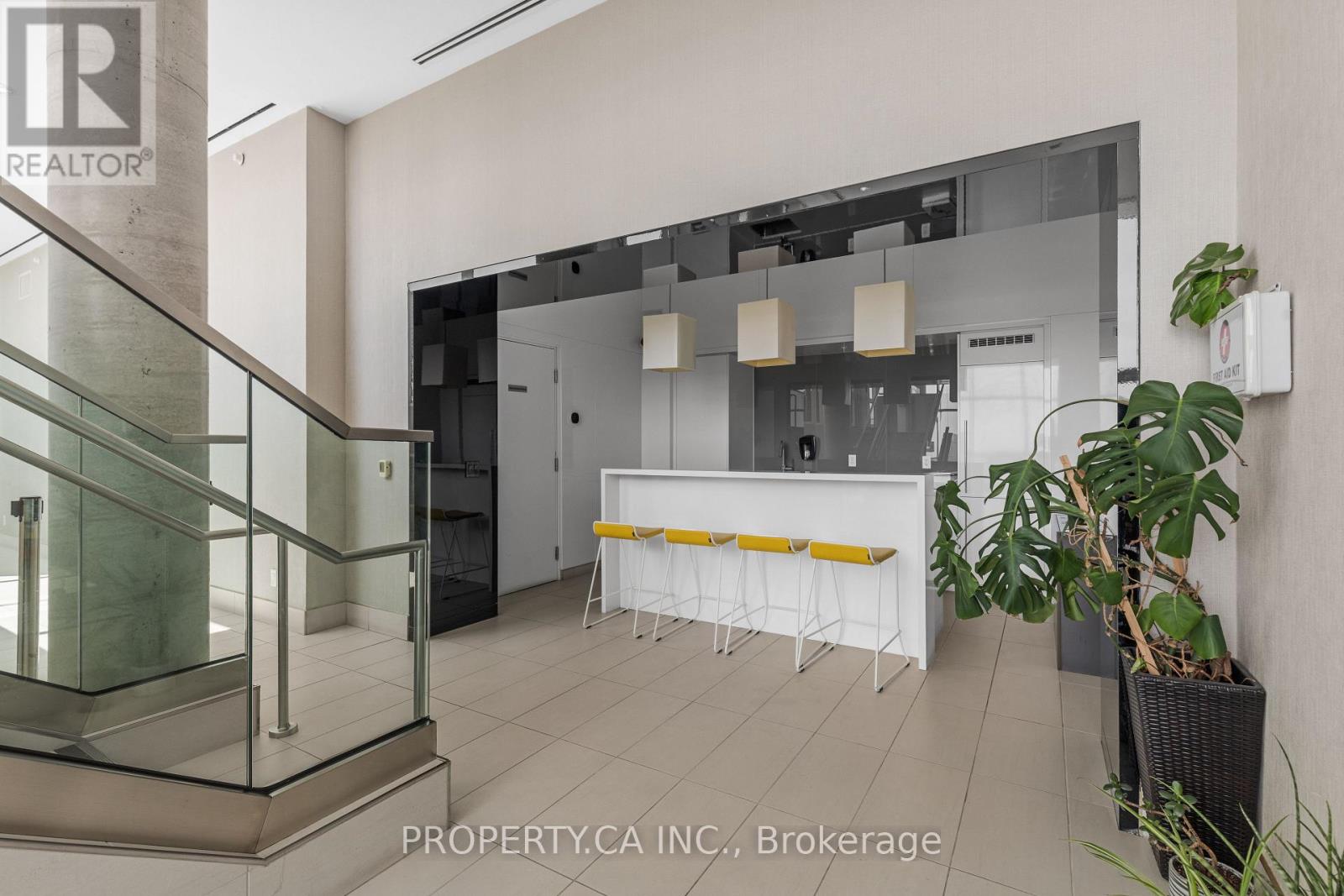 N122 - 120 Bayview Avenue, Toronto, Ontario  M5A 0G4 - Photo 28 - C13710036