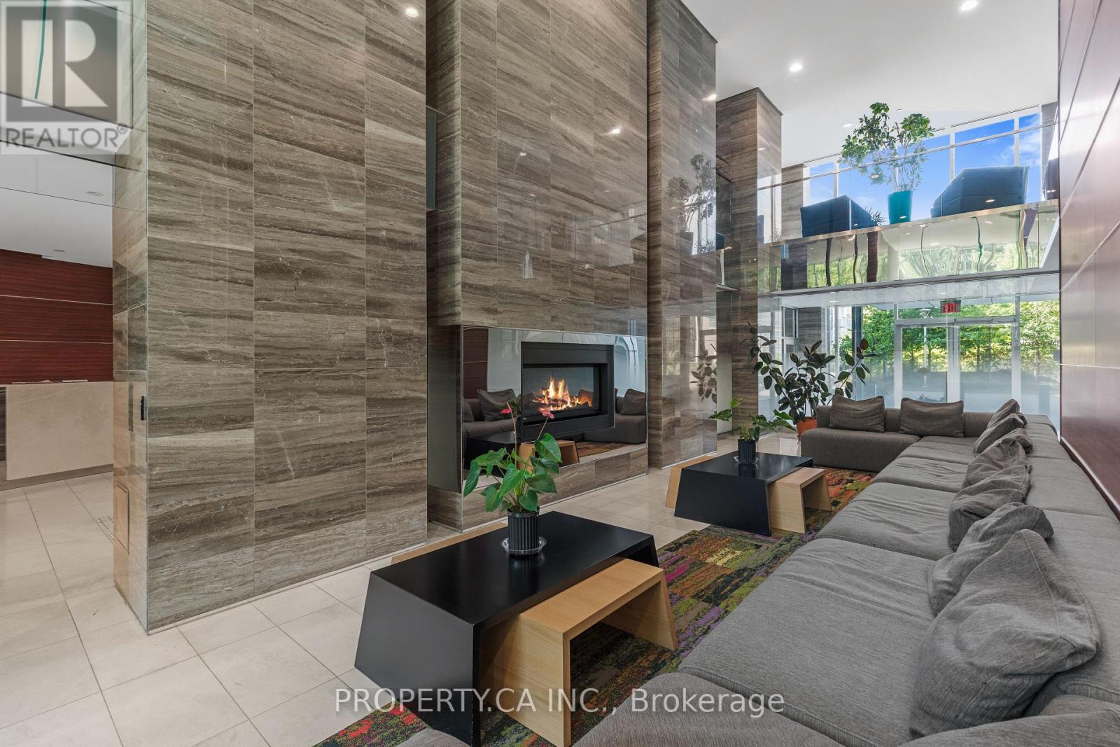 N122 - 120 Bayview Avenue, Toronto, Ontario  M5A 0G4 - Photo 29 - C13710036