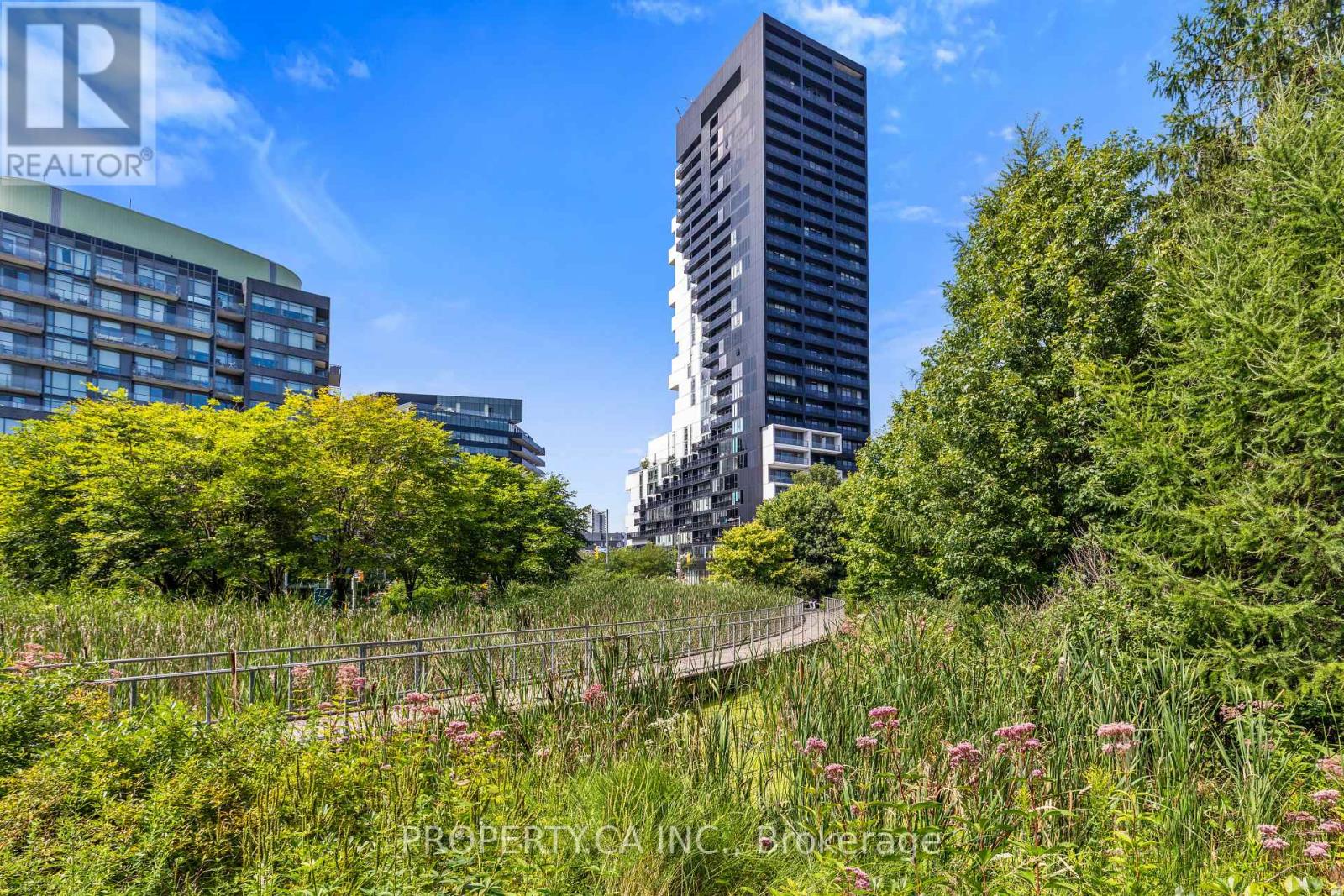 N122 - 120 Bayview Avenue, Toronto, Ontario  M5A 0G4 - Photo 30 - C13710036