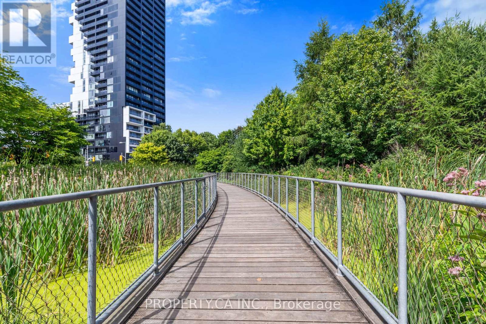 N122 - 120 Bayview Avenue, Toronto, Ontario  M5A 0G4 - Photo 31 - C13710036