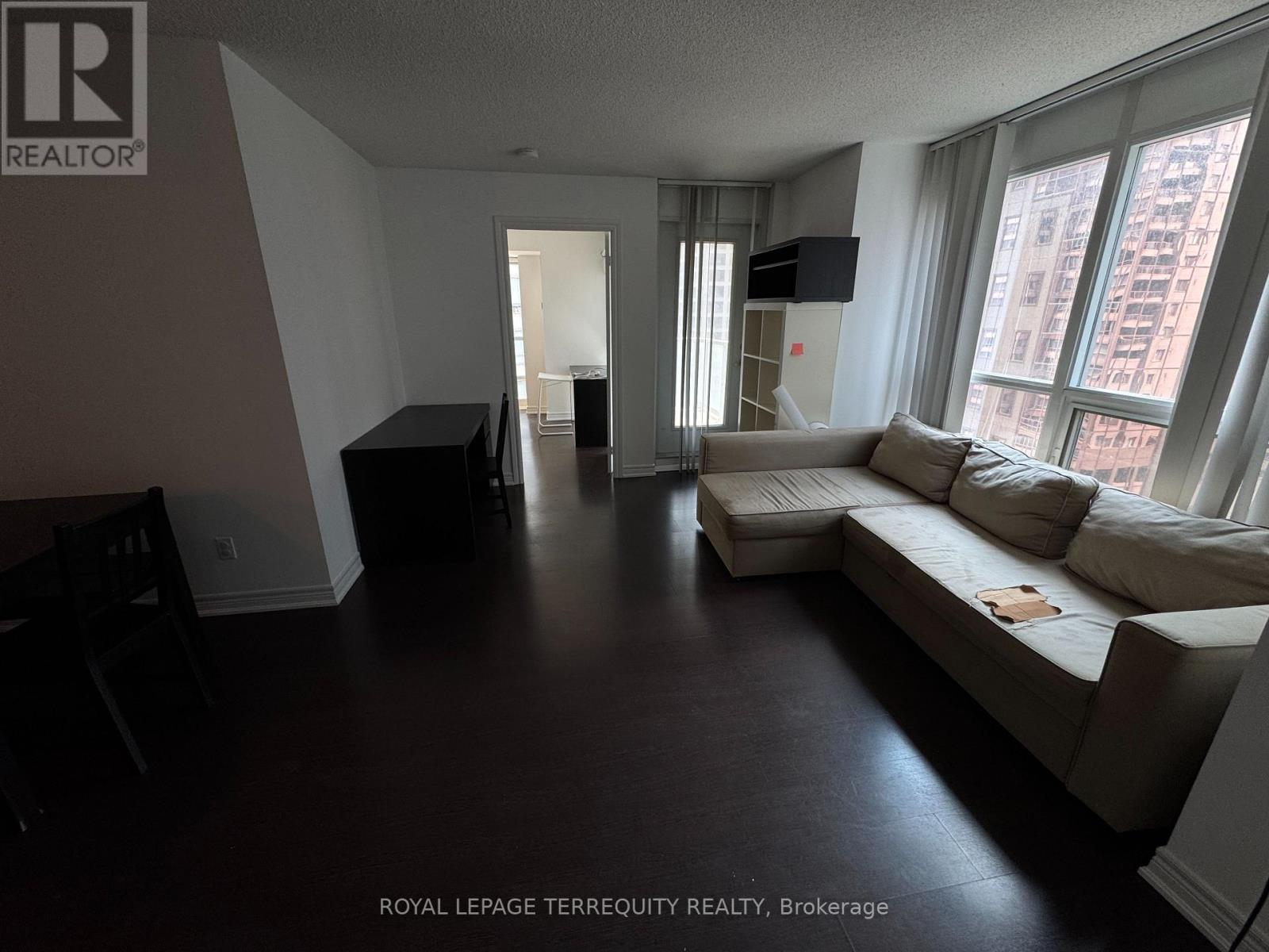 909 - 761 Bay Street, Toronto, Ontario  M5G 2R2 - Photo 6 - C13710060