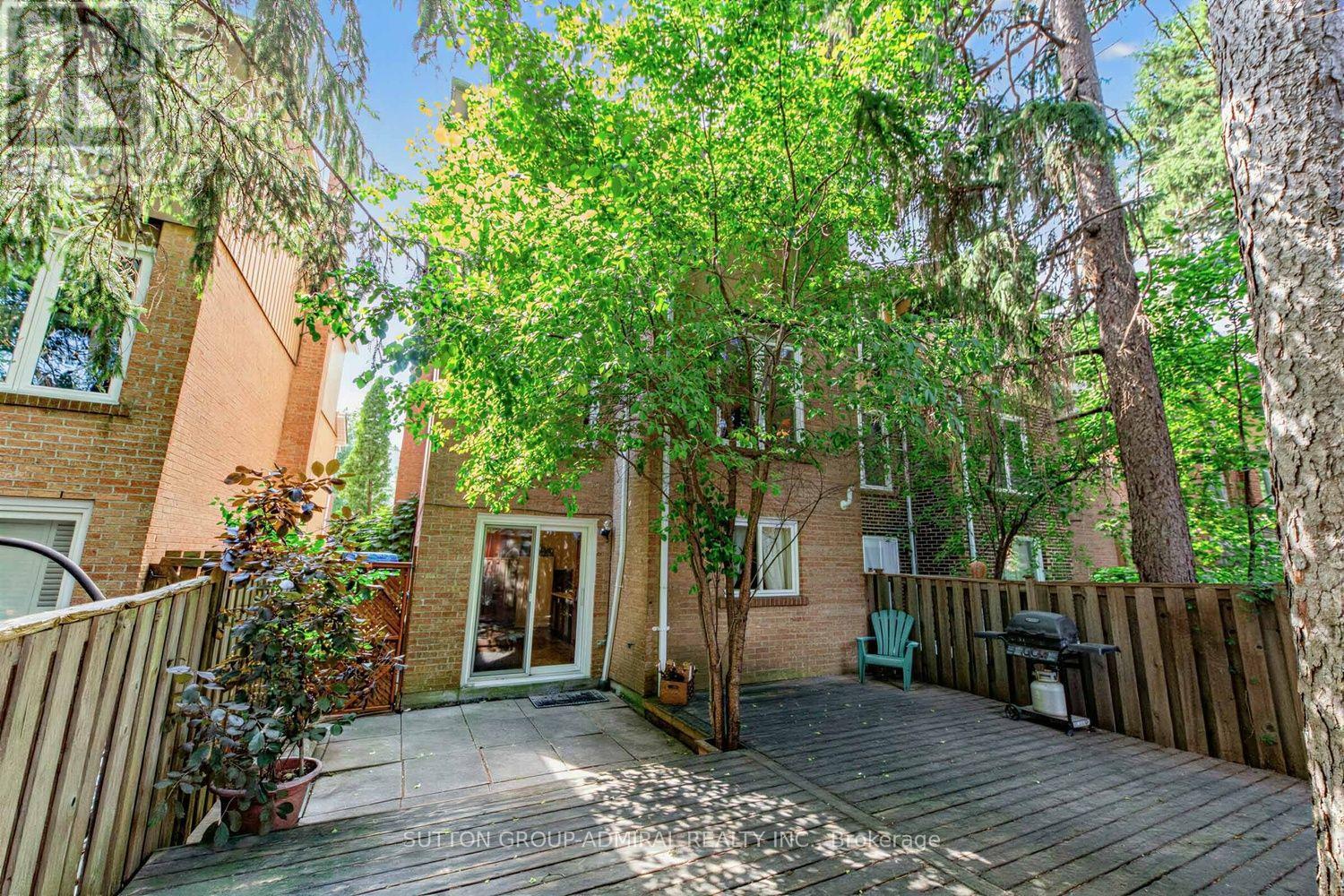 19 Carnival Court, Toronto, Ontario M2R 3T7 - Photo 37 - C13710080