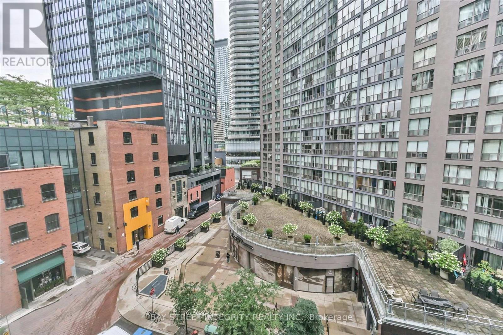 602 - 11 St Joseph Street, Toronto, Ontario  M4Y 1J8 - Photo 19 - C13710098