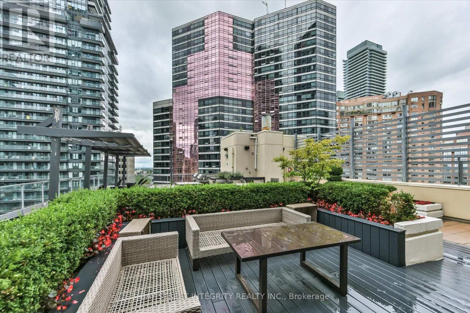 602 - 11 St Joseph Street, Toronto, Ontario  M4Y 1J8 - Photo 29 - C13710098