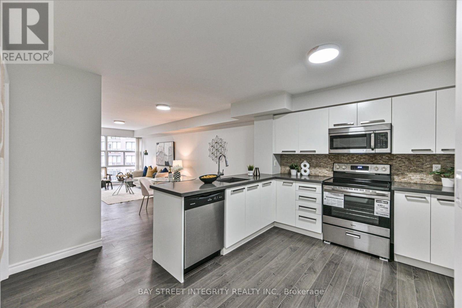 602 - 11 St Joseph Street, Toronto, Ontario  M4Y 1J8 - Photo 3 - C13710098
