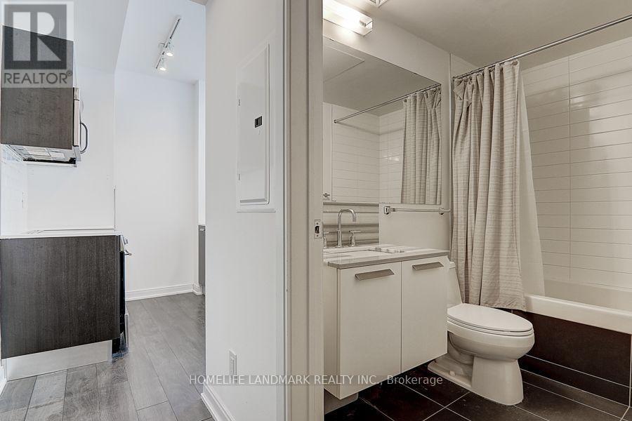 2209 - 42 Charles Street E, Toronto, Ontario  M4Y 1N3 - Photo 8 - C13710108