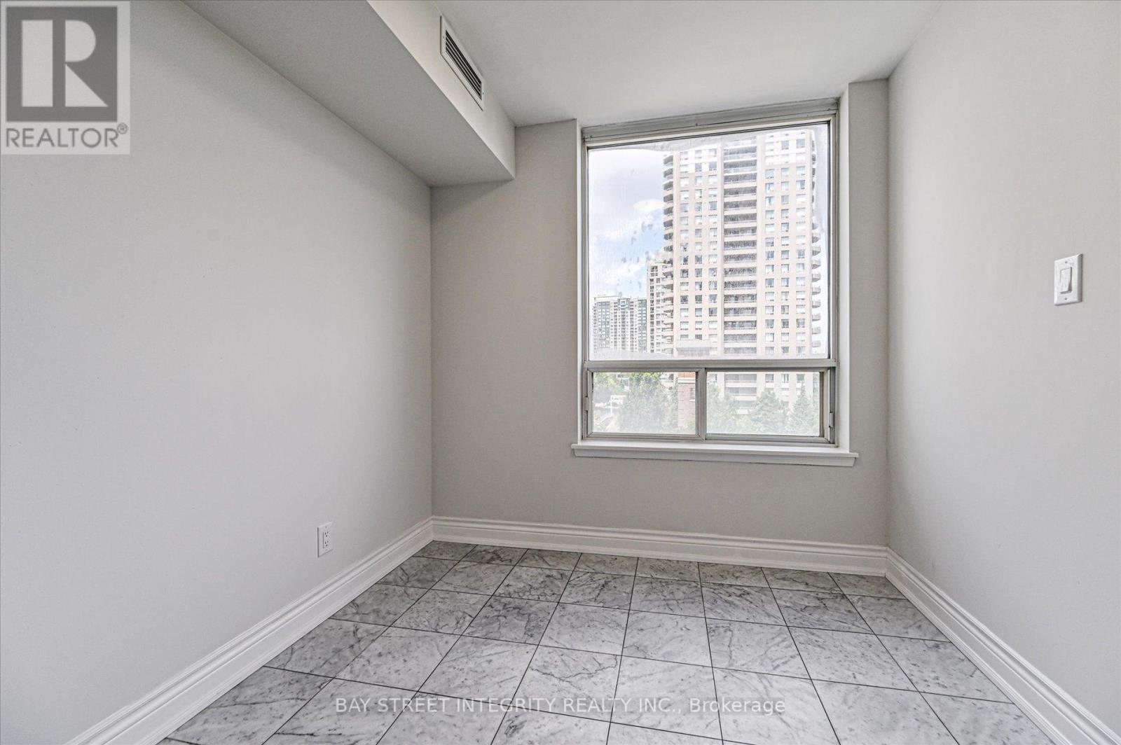 602 - 18 Hillcrest Avenue, Toronto, Ontario  M2N 6T5 - Photo 10 - C13710114