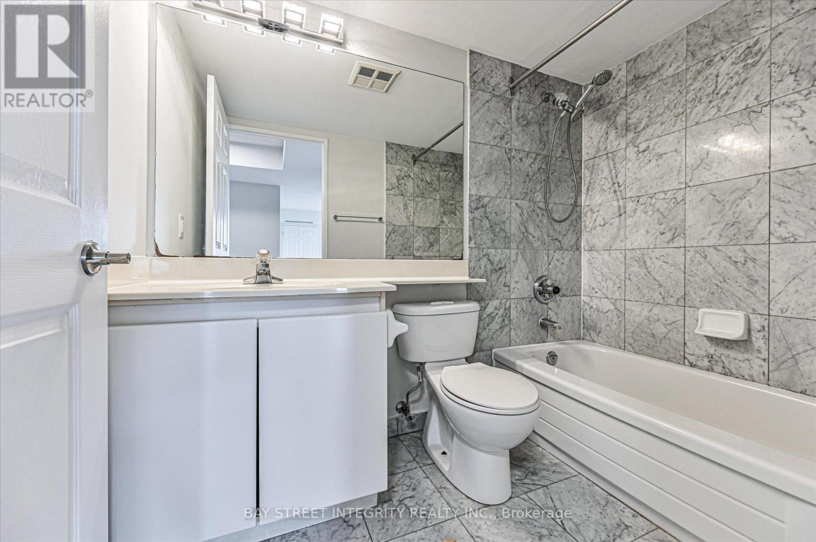 602 - 18 Hillcrest Avenue, Toronto, Ontario  M2N 6T5 - Photo 18 - C13710114