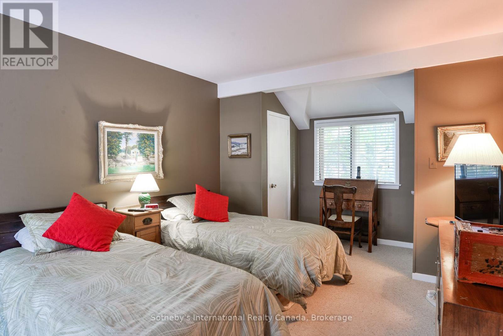 590 Hotchkiss Street, Gravenhurst (Muskoka (S)), Ontario  P1P 1H8 - Photo 21 - X13709882