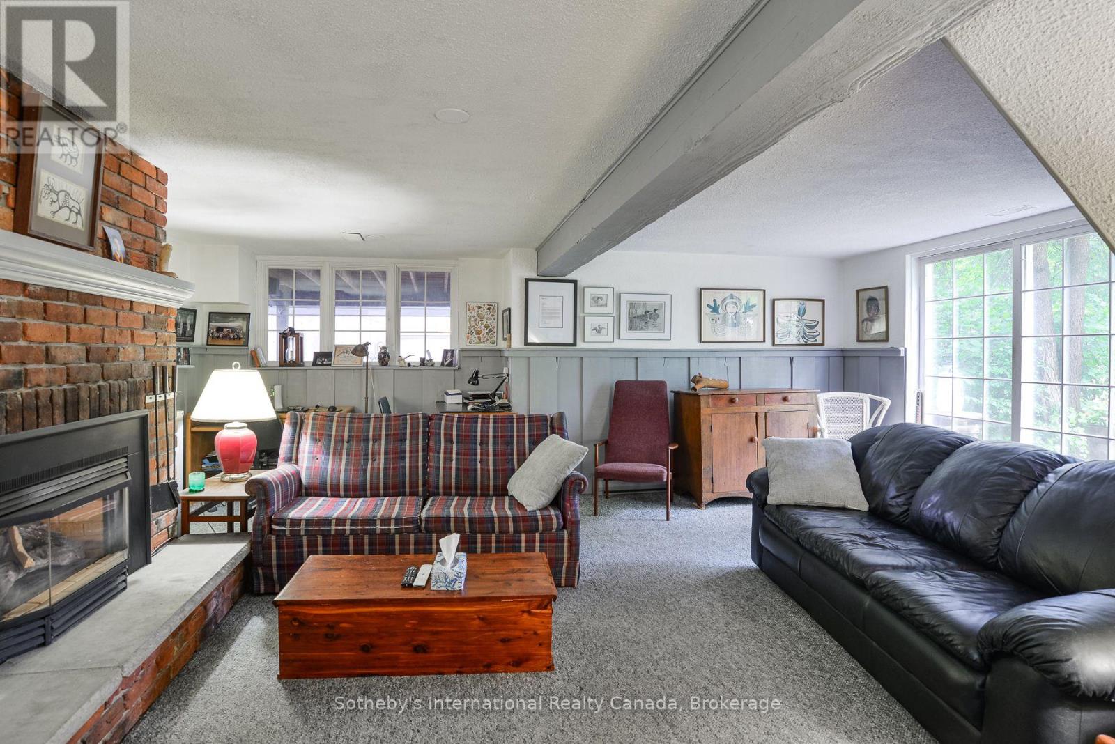 590 Hotchkiss Street, Gravenhurst (Muskoka (S)), Ontario  P1P 1H8 - Photo 24 - X13709882