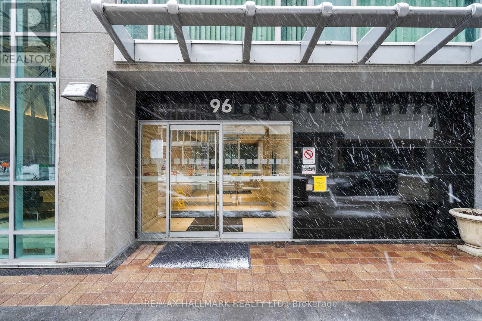 715 - 96 St Patrick Street, Toronto, Ontario  M5T 1V2 - Photo 27 - C13710176
