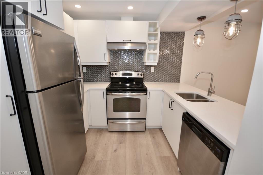17 Inverness Avenue W Unit# Lower, Hamilton, Ontario  L9C 1A1 - Photo 3 - 40816282