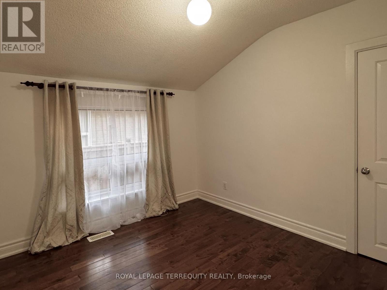 154 Sedgemount Drive, Toronto, Ontario  M1H 1Y2 - Photo 13 - E13709958