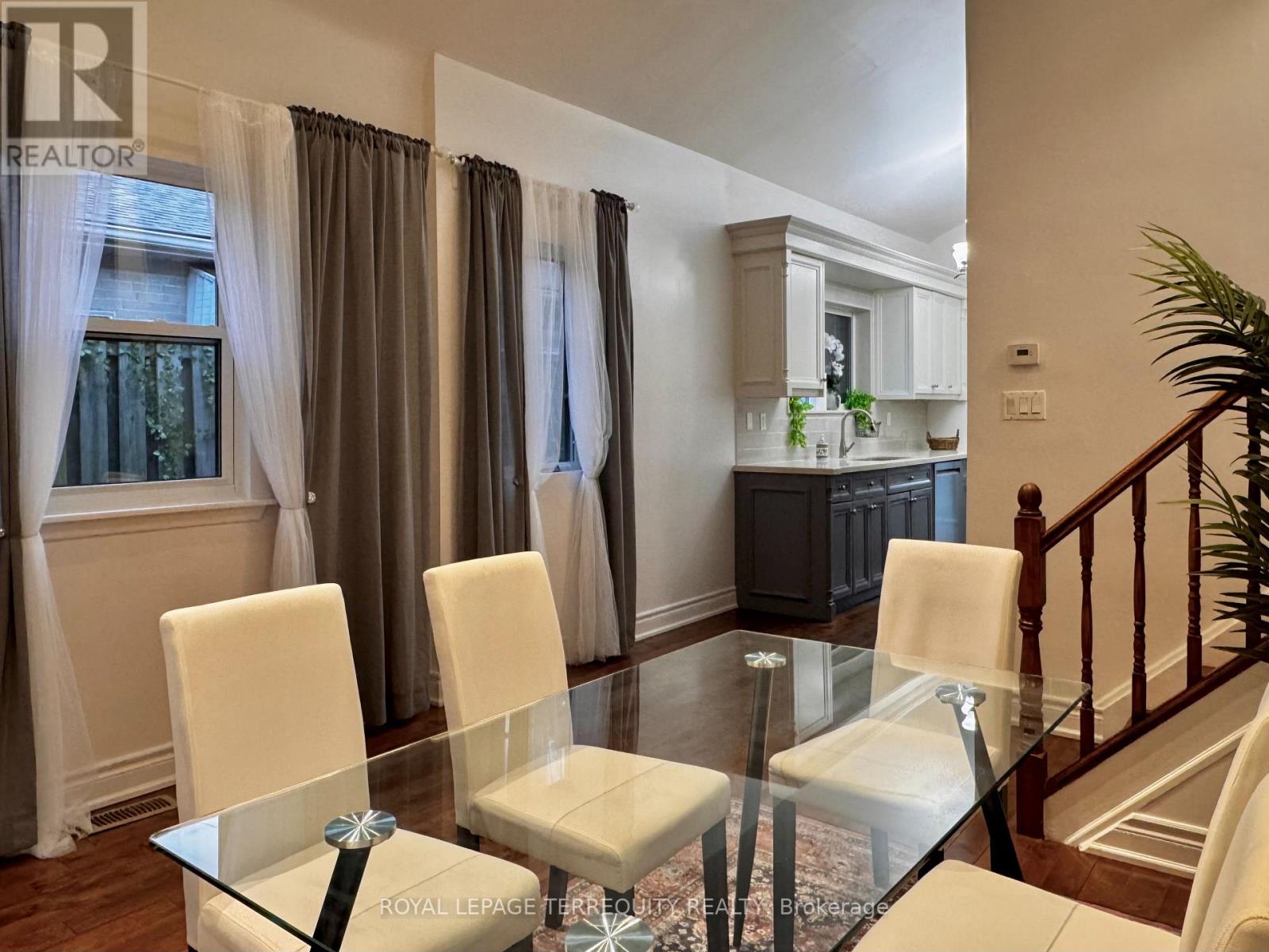 154 Sedgemount Drive, Toronto, Ontario  M1H 1Y2 - Photo 6 - E13709958