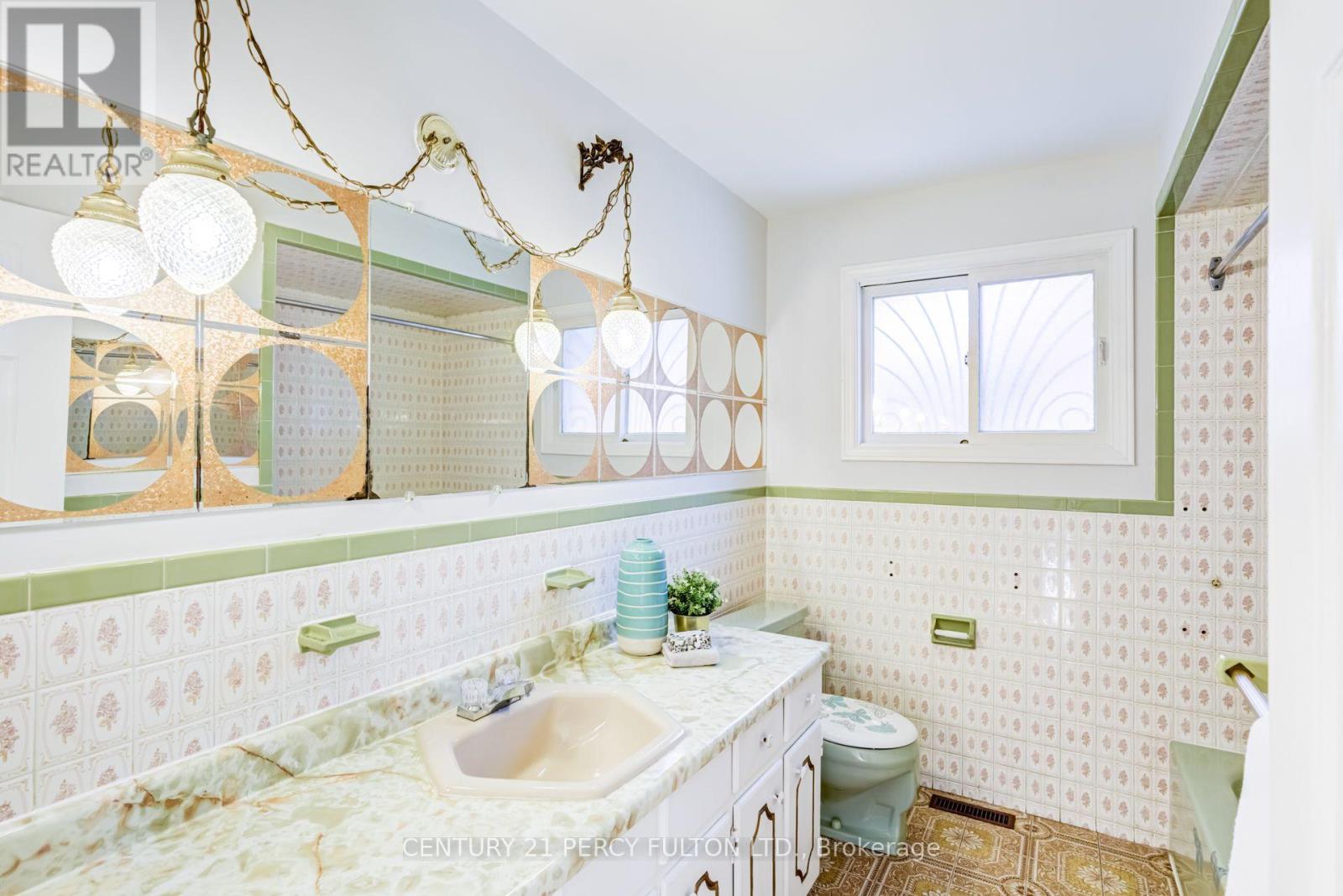 46 Cedar Drive, Toronto, Ontario  M1J 3E8 - Photo 25 - E13709978