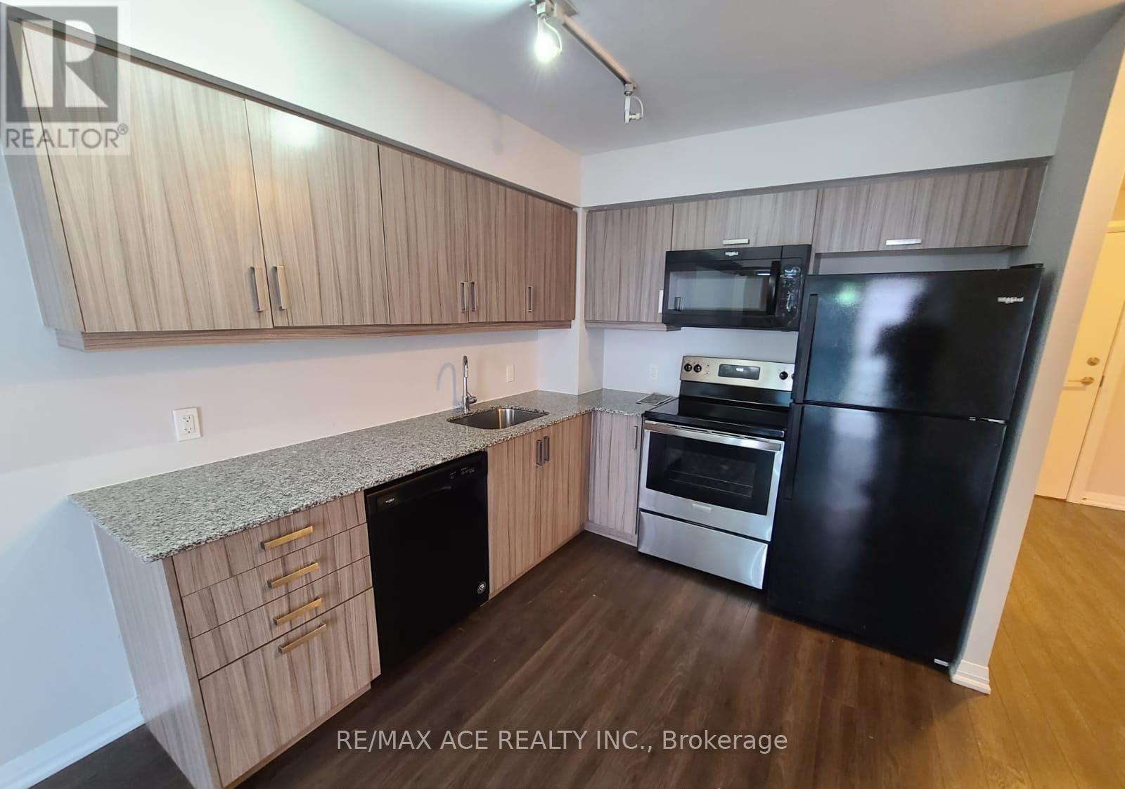 310 - 30 Meadowglen Place, Toronto, Ontario  M1G 0A6 - Photo 9 - E13710104