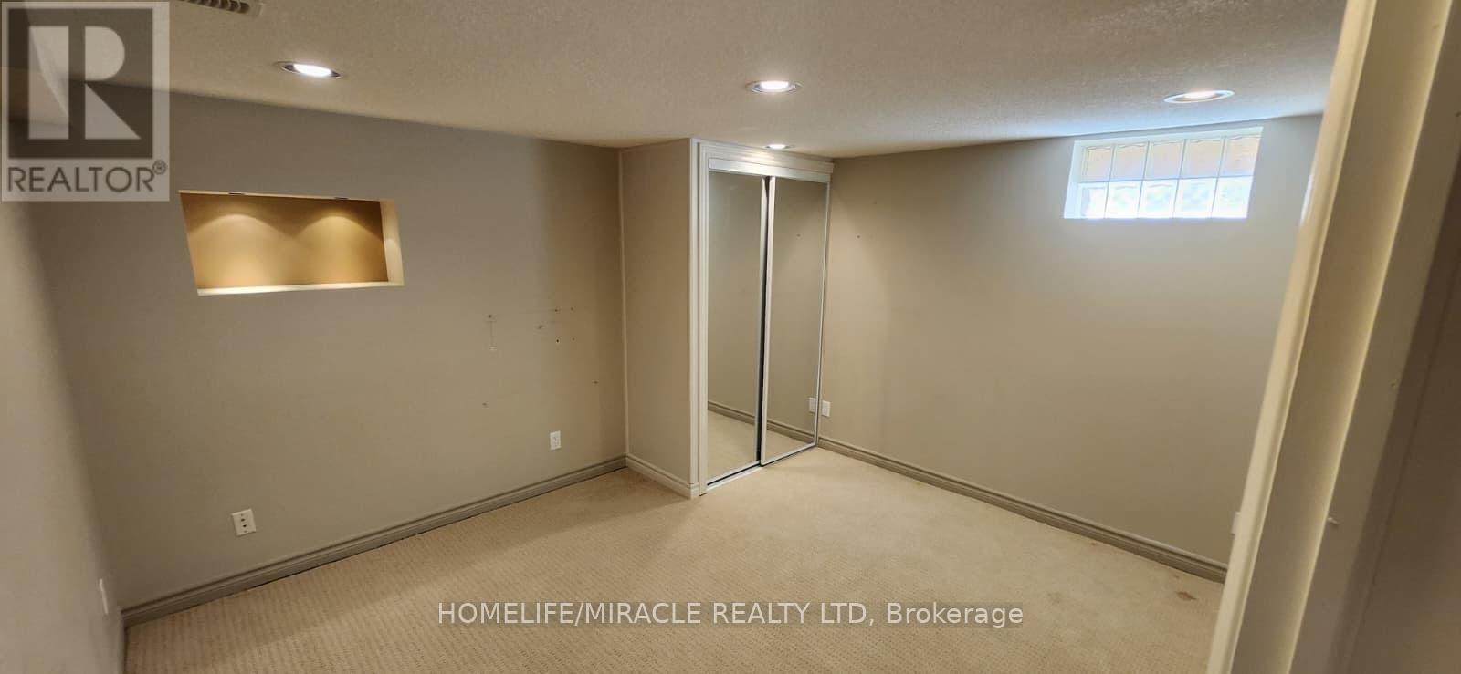 46 Orchard View Boulevard, Oshawa, Ontario  L1G 3N8 - Photo 11 - E13710126