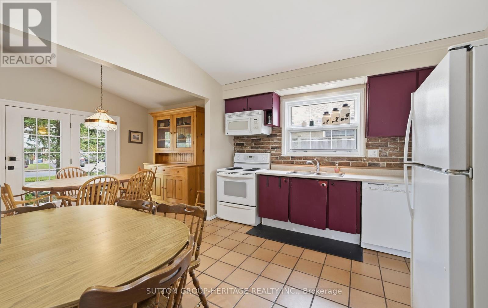 69 Clements Road E, Ajax, Ontario  L1S 1L3 - Photo 10 - E13710200