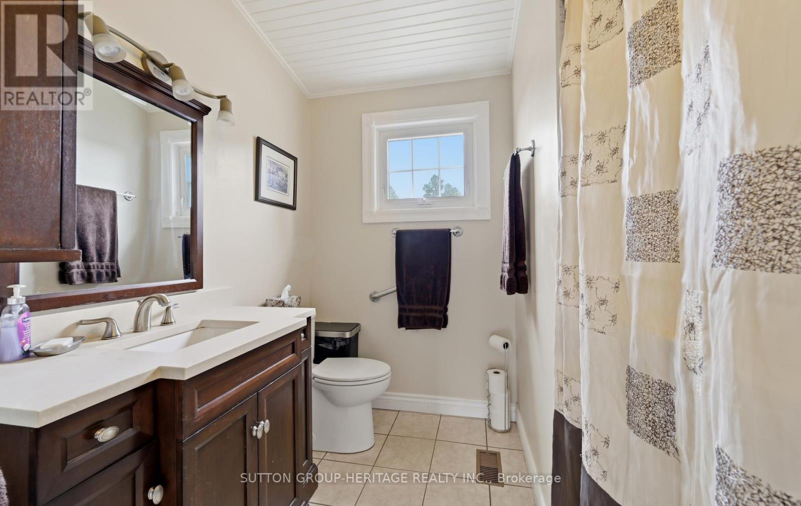 69 Clements Road E, Ajax, Ontario  L1S 1L3 - Photo 18 - E13710200