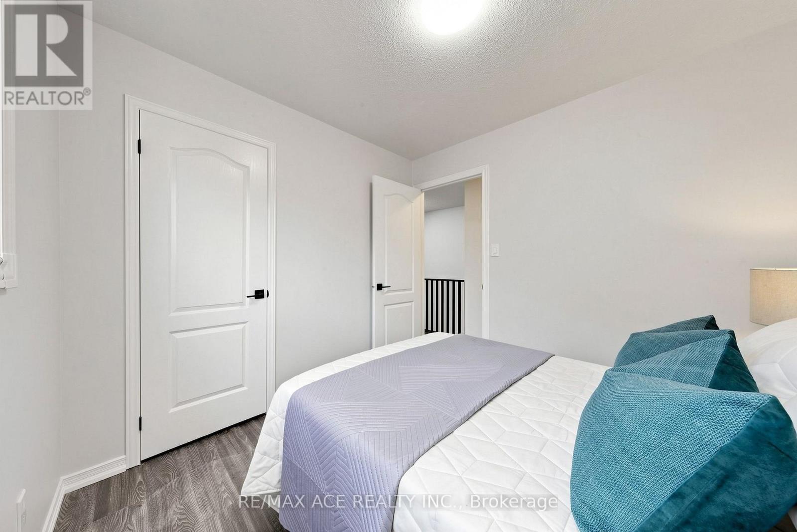 119 Primeau Drive, Aurora, Ontario  L4G 6Z6 - Photo 39 - N13709960