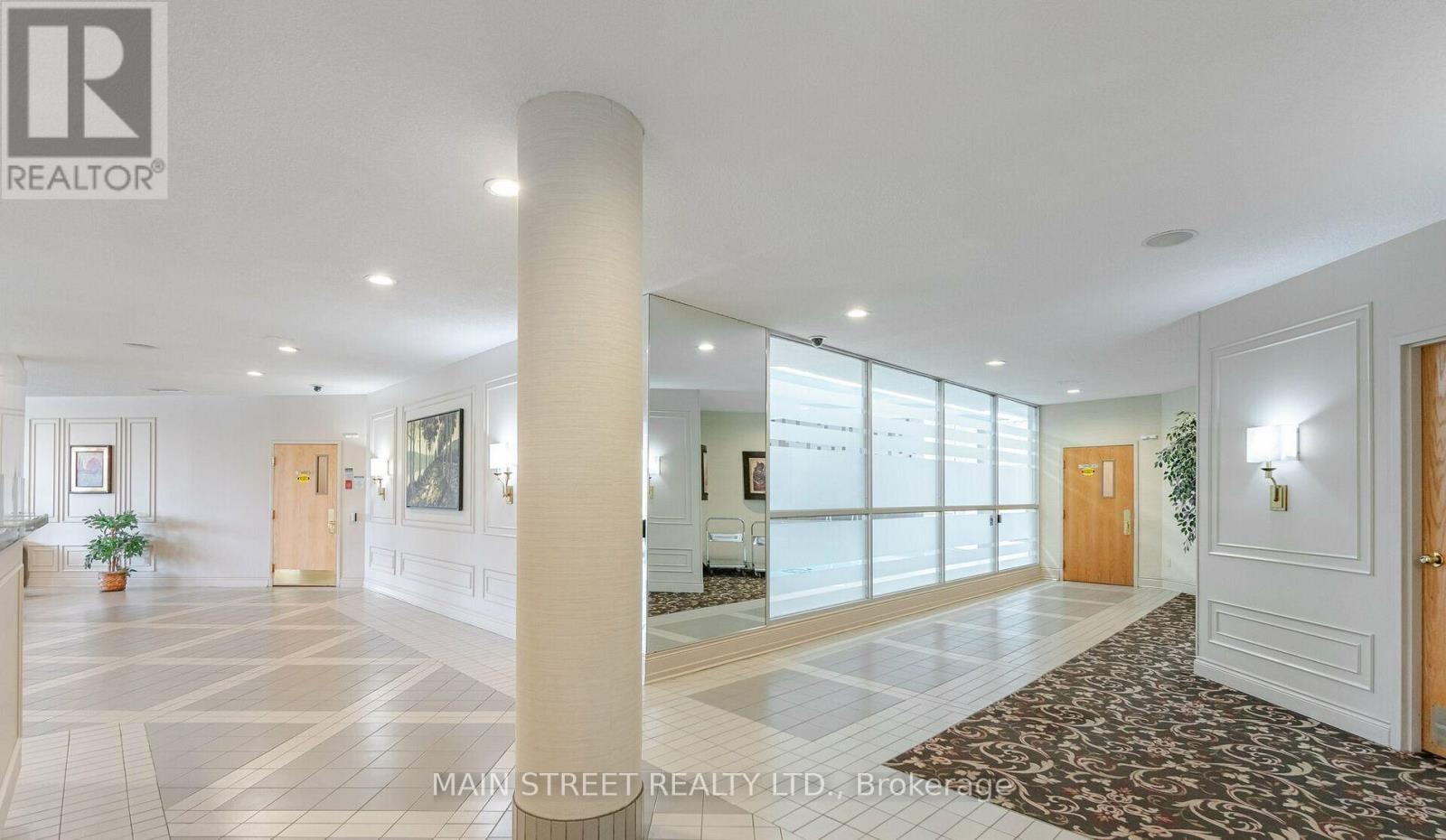 314 - 326 Major Mackenzie Drive E, Richmond Hill (Crosby), Ontario  L4C 8T4 - Photo 4 - N13709998